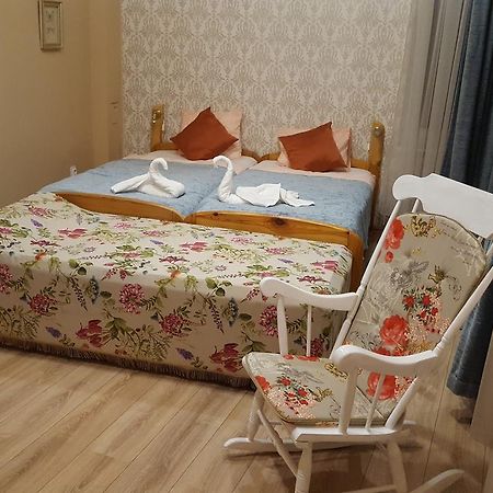 Hangulat Vendeghaz Apartmanok Orosháza المظهر الخارجي الصورة