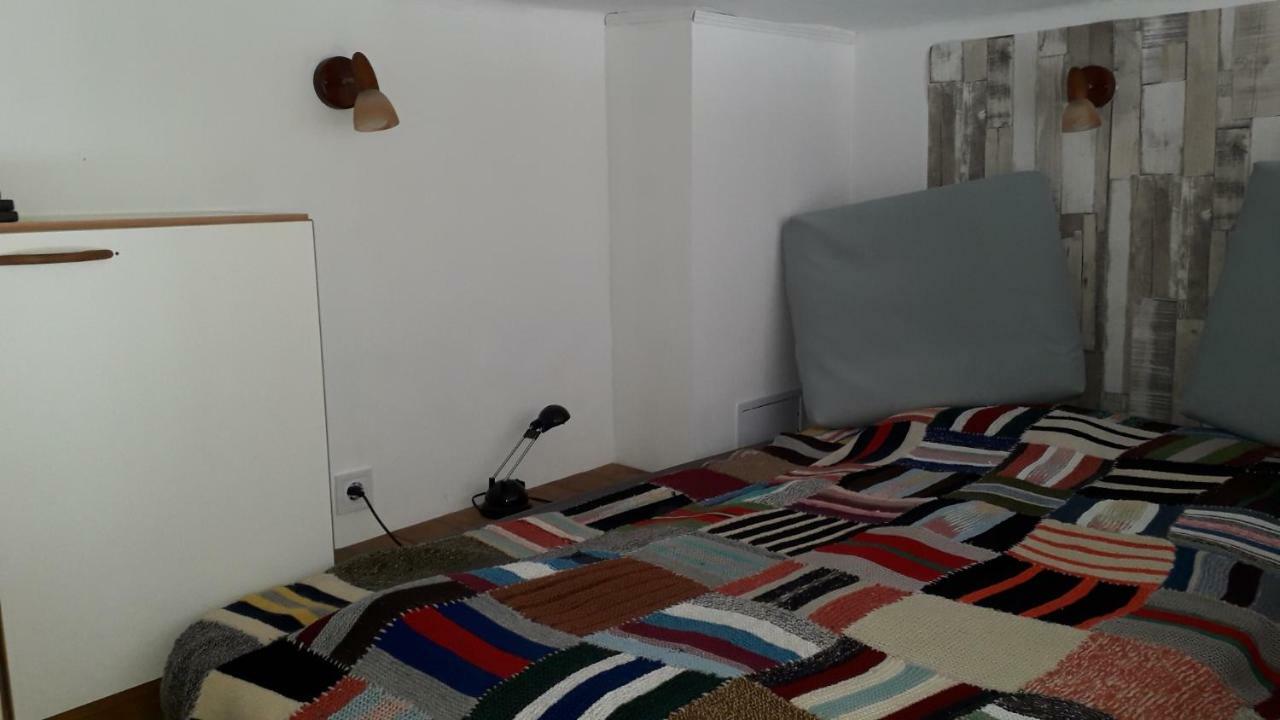 Hangulat Vendeghaz Apartmanok Orosháza المظهر الخارجي الصورة